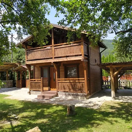 Family Plai * Jaremcze